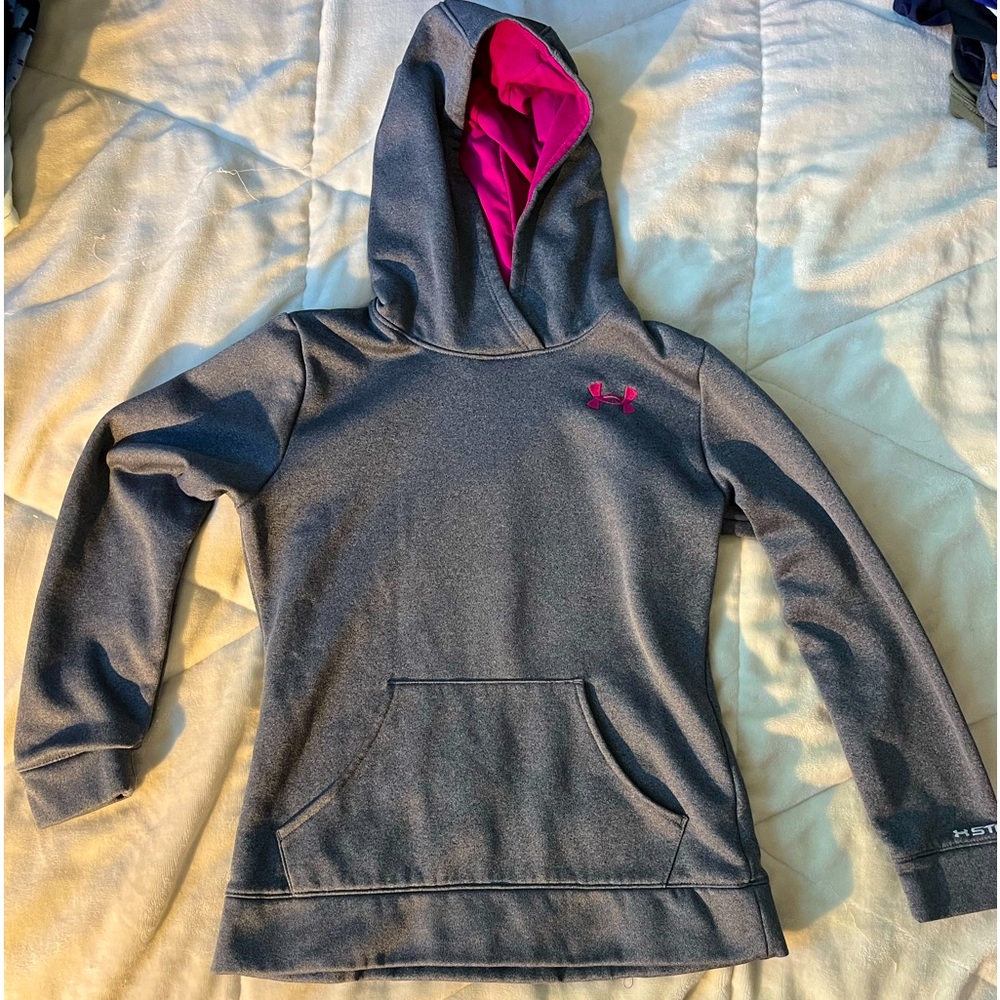 Under Armour, kids, gray, hooded sweatshirt. Size youth small.